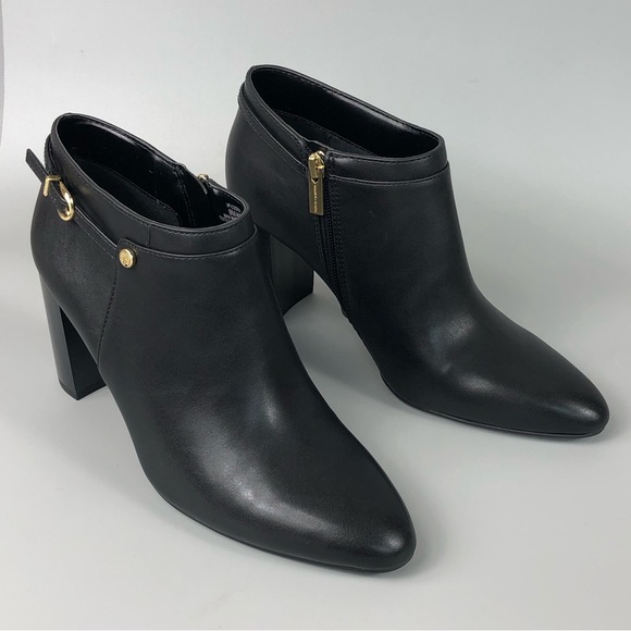 Vince Camuto Coorin Women’s Ankle Heeled Boots - Picture 2 of 12